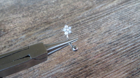 White Flower Glitter Crystal Vertical Lip Curve Eyebrow Rook Bar Ring 16g (1.2mm) Piercing